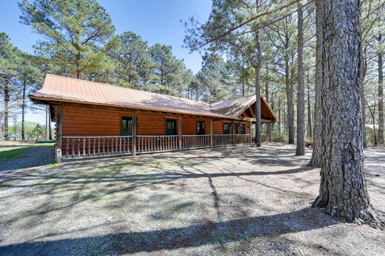 Broken Bow Cabin With Hot Tub And Deck - 4 Mi To Lake! Villa Exterior foto